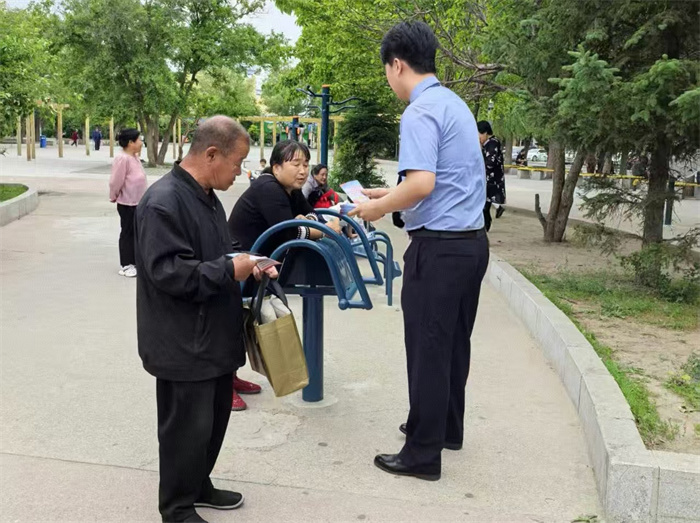 广场.jpg